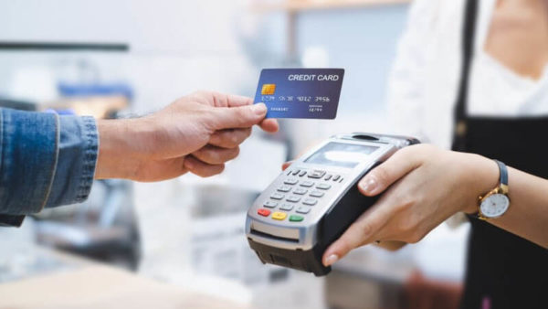 thẻ visa là gì