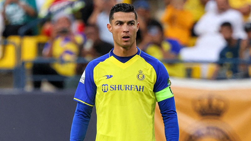 top-nhung-cau-thu-bong-da-giau-nhat-the-gioi-so-huu-gia-tai-cuc-khung-cristiano-ronaldo